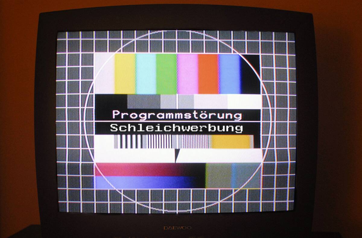 Fernsehen, TV, ZDF, ARD, Testbild, Programmstrung, Programmstrungen, Fernseher, sehen, gucken, Bildschirm, Bildschirme, Fernsehbild, Schleichwerbung, Werbung, Werbepltze, Werbeplatz, Programm, Prog